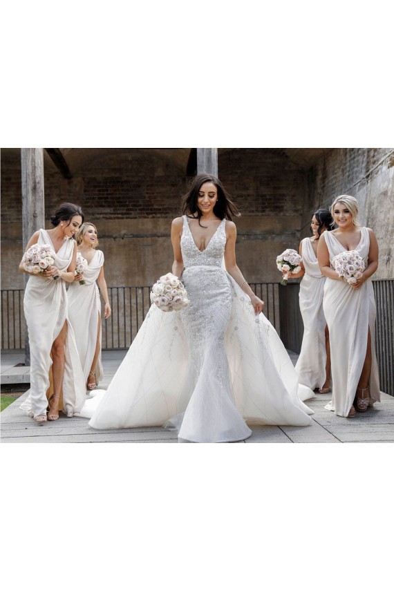 Online Chiffon Long Champagne Bridesmaid Dresses with Sexy High Slit and Front Ruffles UK